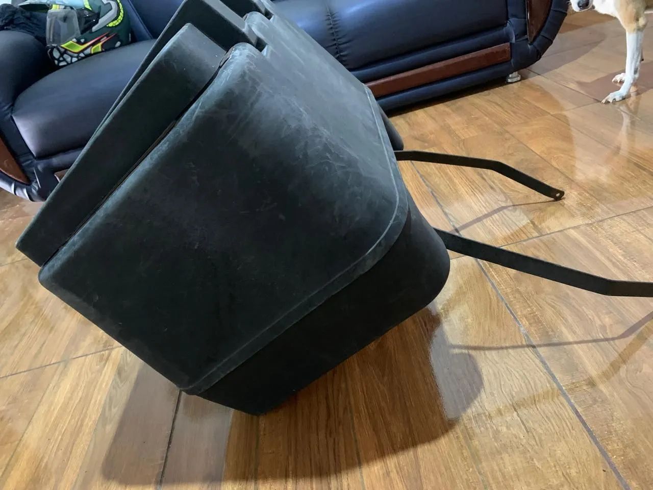Baú com ferragem  - Foto 4