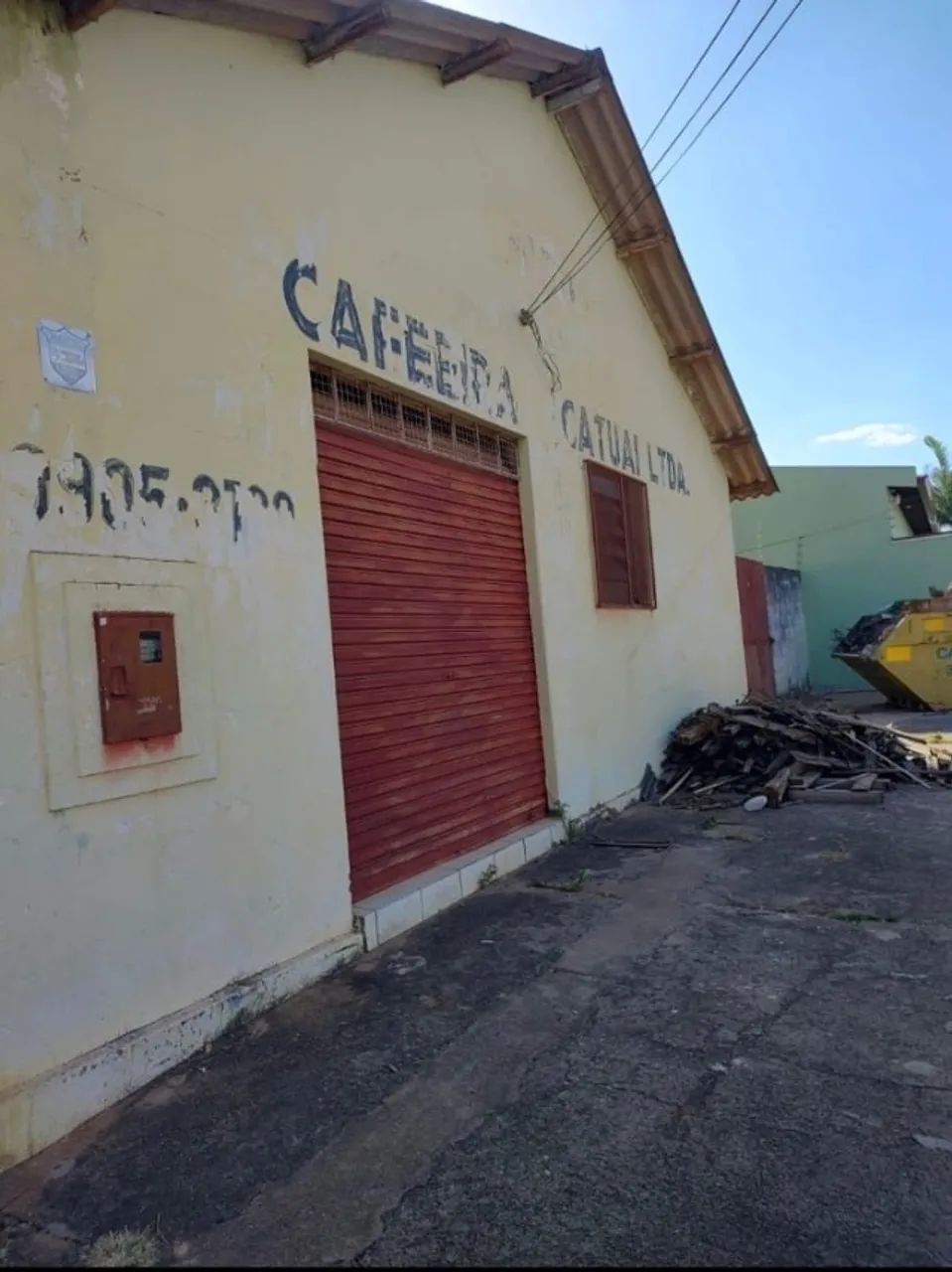 Galpão/ Barracão Comercial