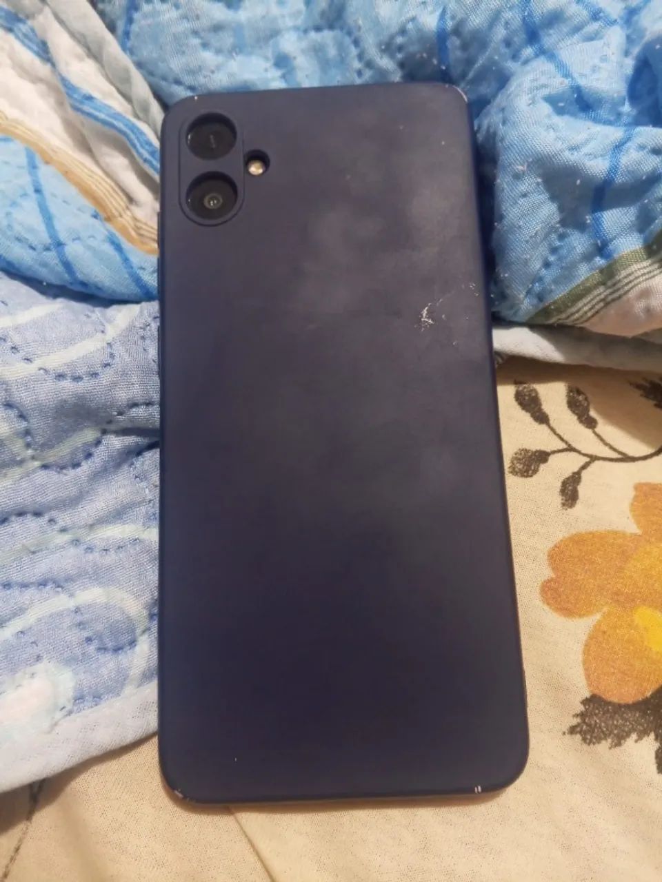 Celular Samsung A06 trincado mais todo original  - Foto 2