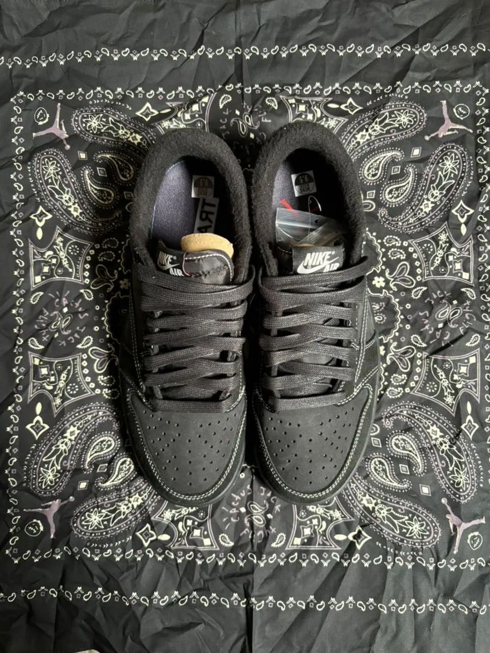 Travis Scott x Air Jordan 1 Black Phantom 