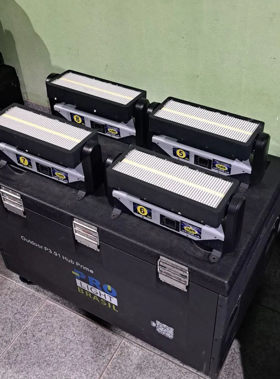 STROBOS ATOMIC 1000W RGBW COM MOVIMENTO TILT - Foto 3
