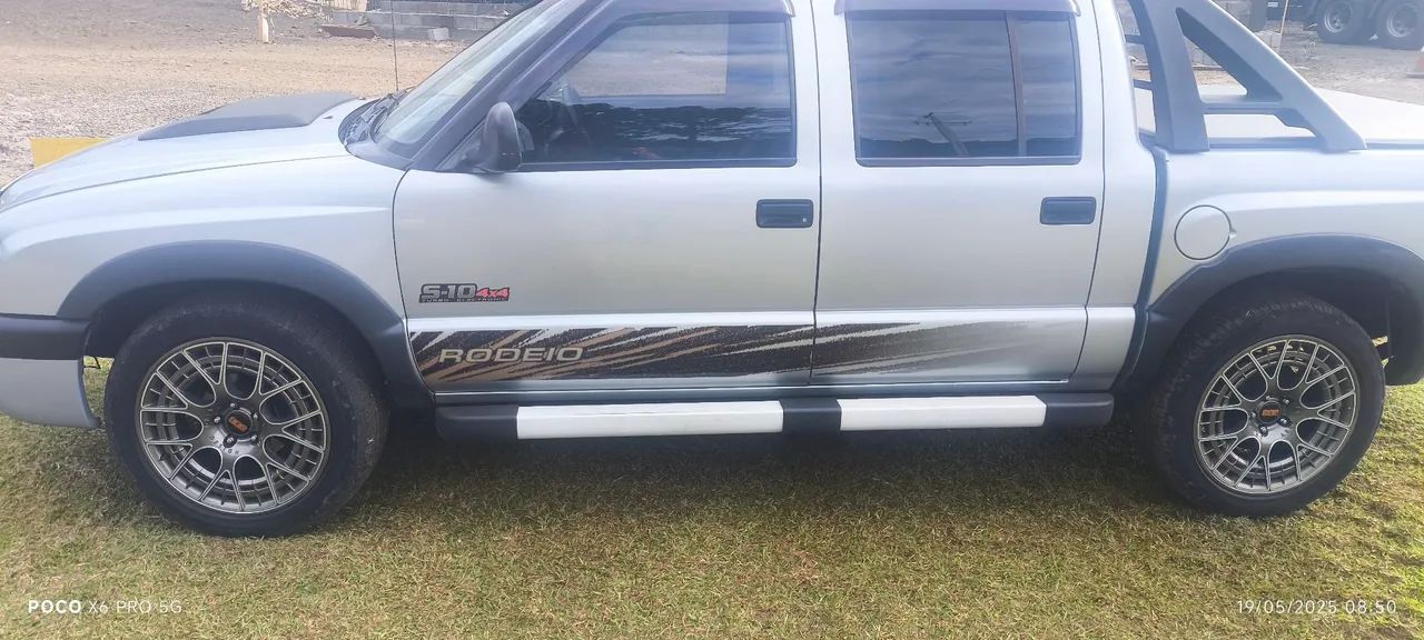 jogo de roda com pneus - Foto 6