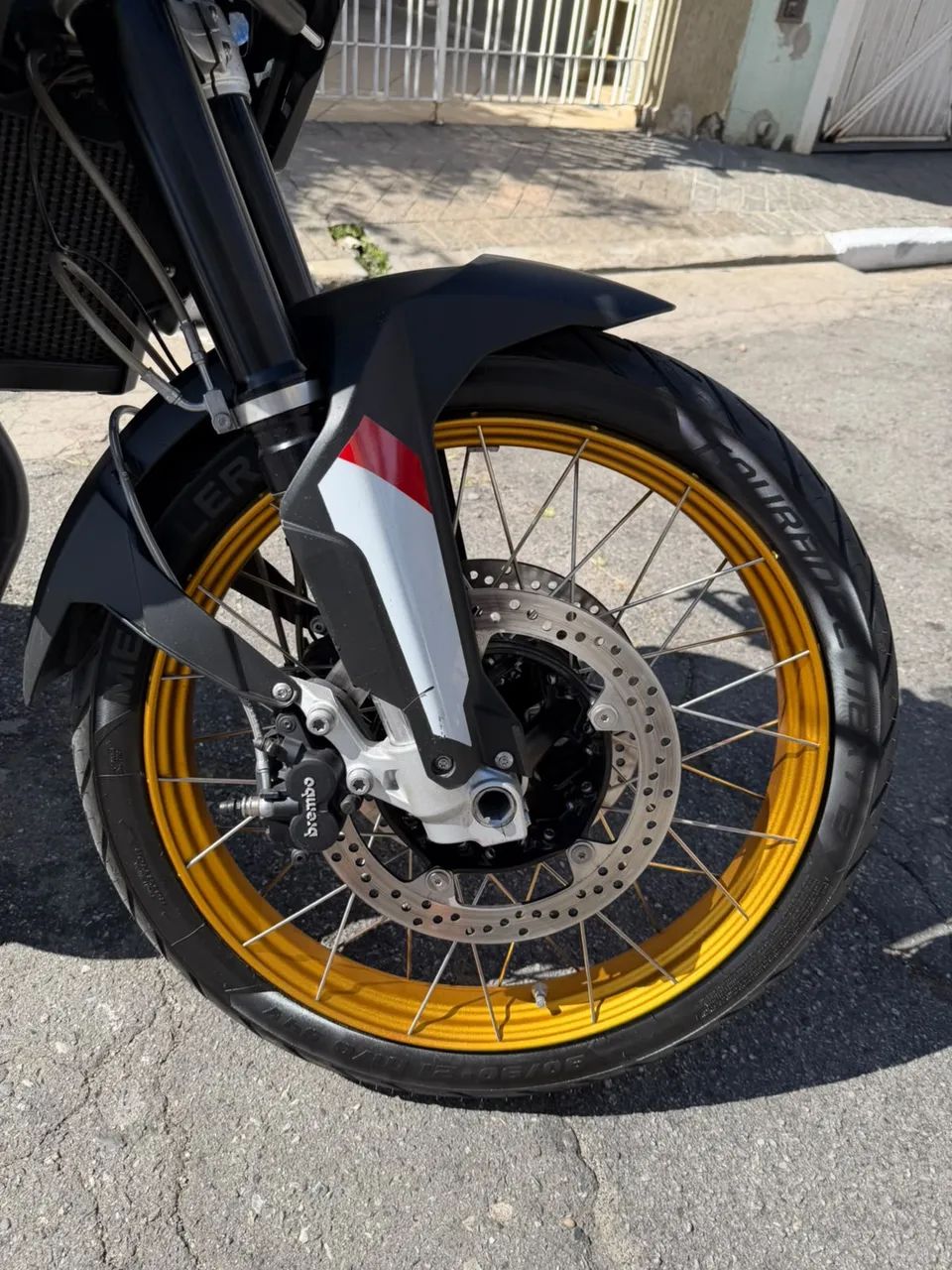 F900 GS Trophy  - Foto 4