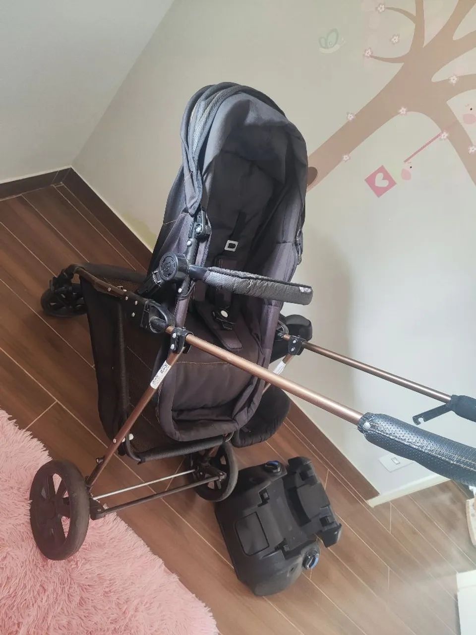 Carrinho de bebê e bebê conforto  - Foto 4