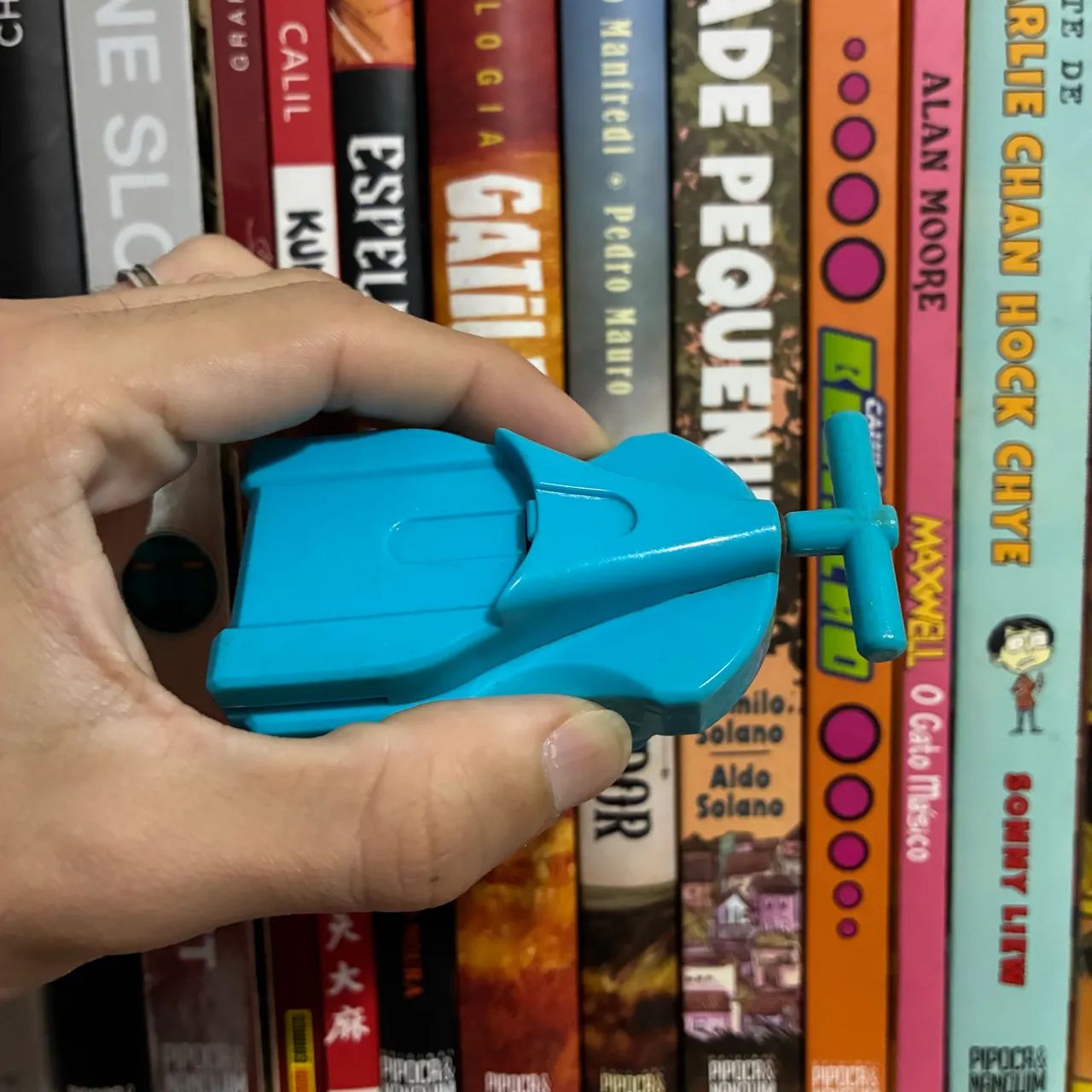 Beyblade - Lançador Ginka String Launcher 