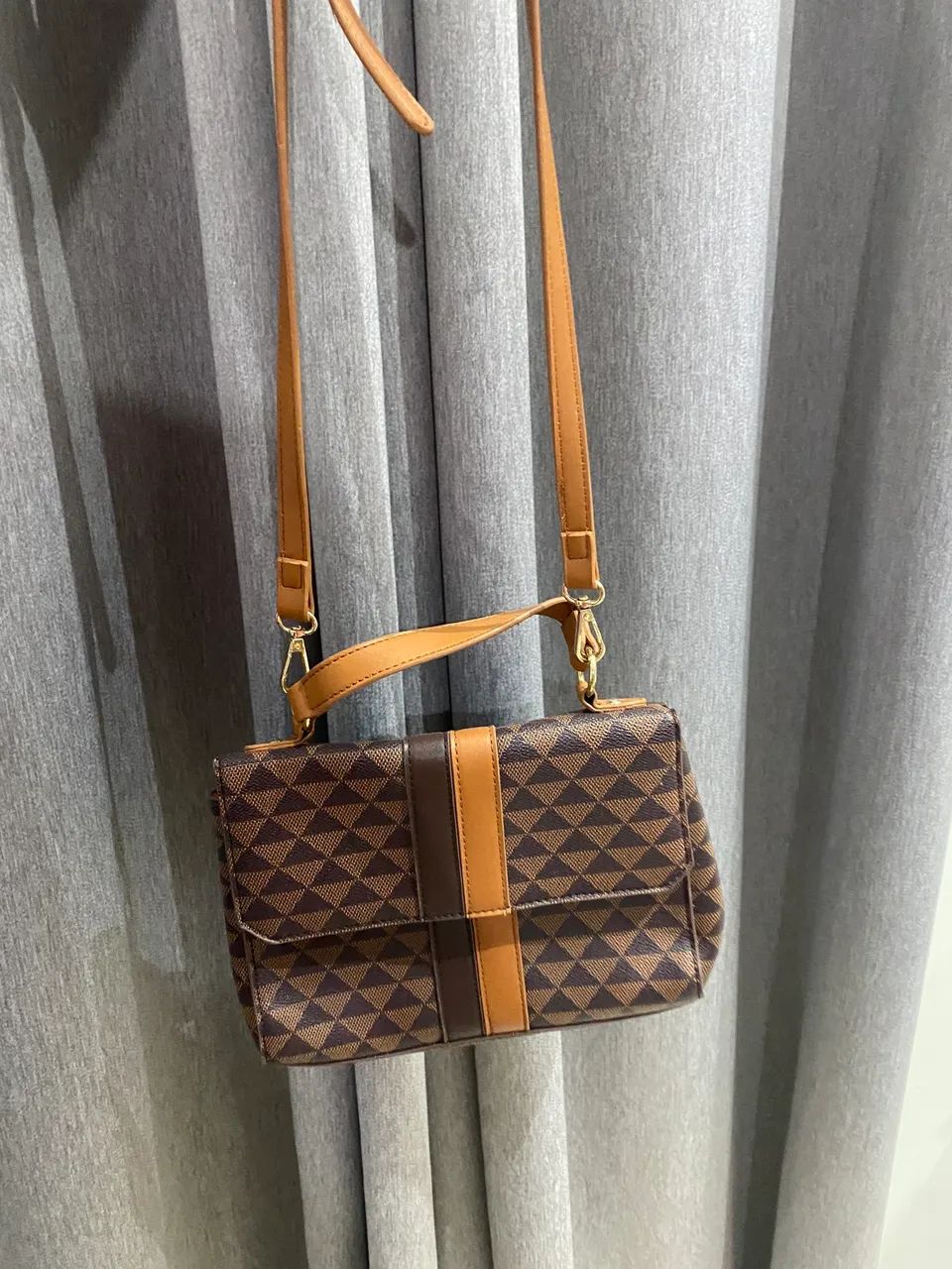 Bolsa média Santinato nova