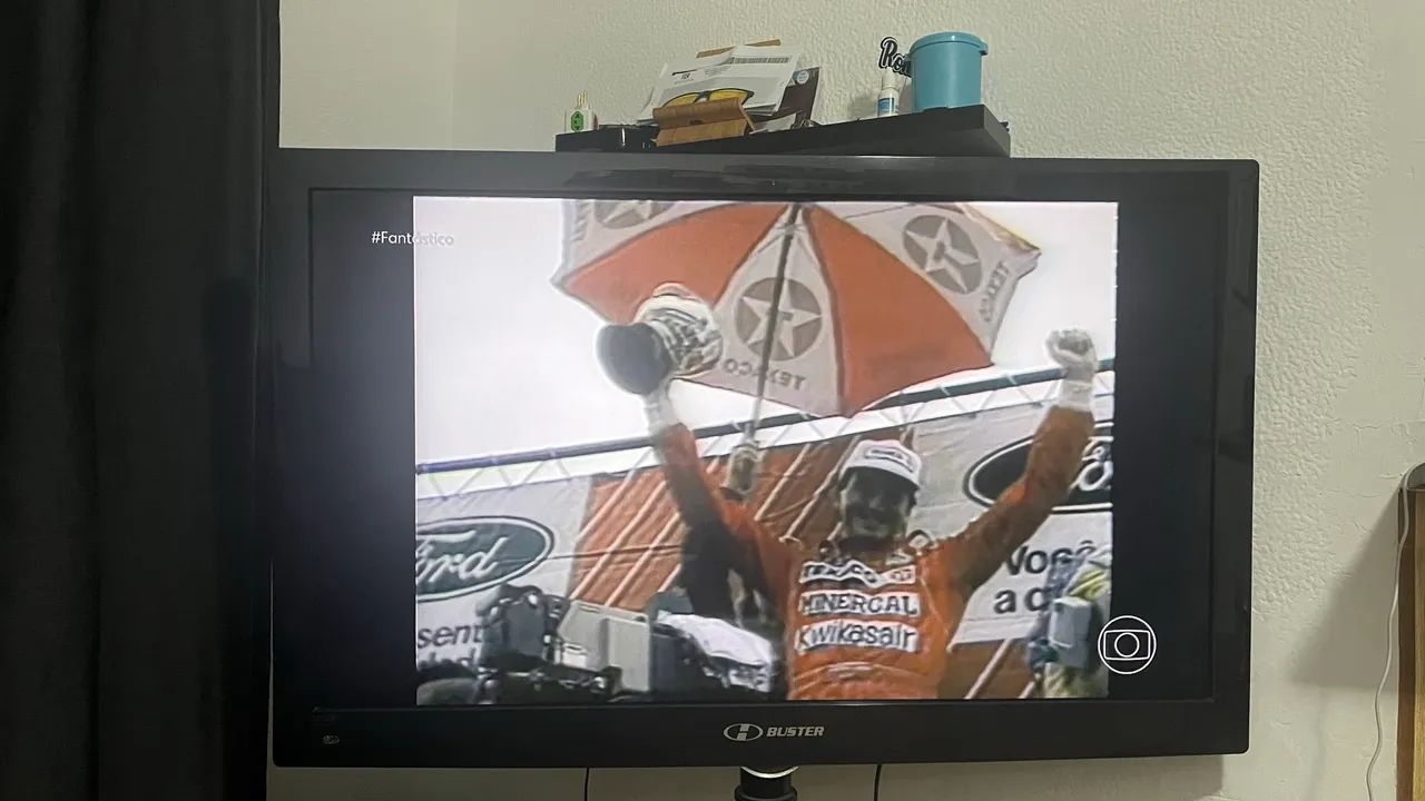 Tv LCD Bluster - 42 polegadas - Foto 2