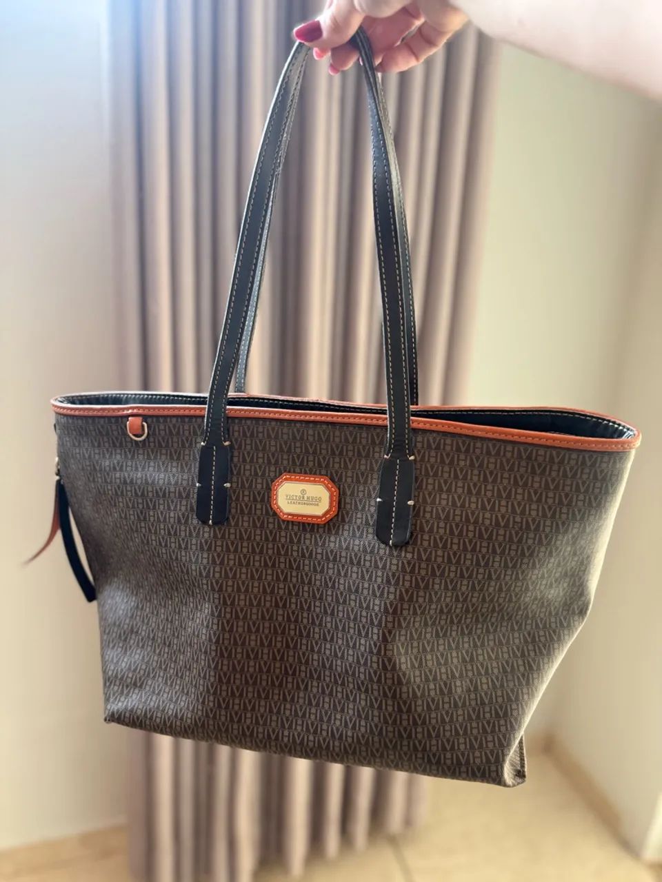 Bolsa Victor Hugo
