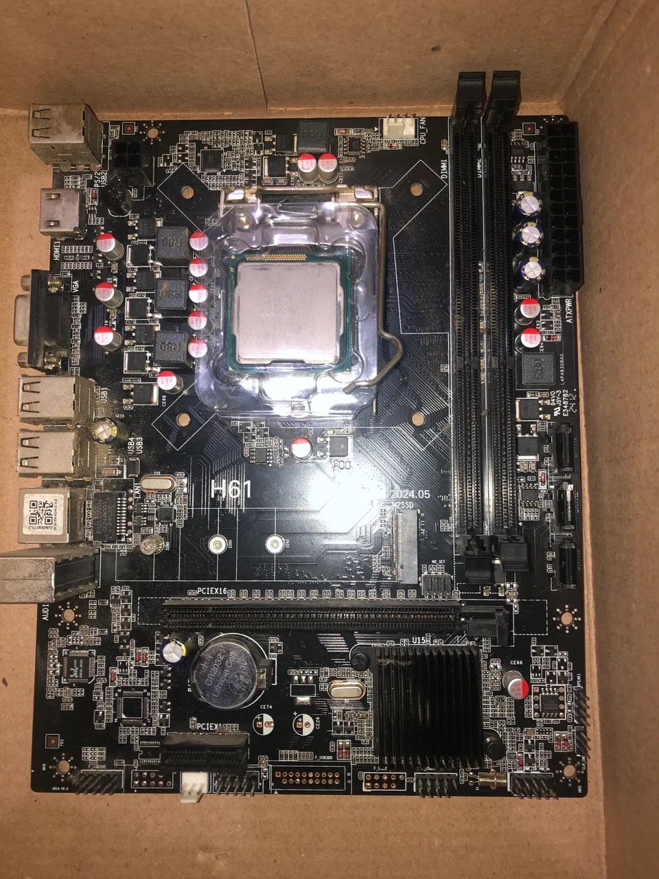 1x Placa mae lga 1155 e um i7 3770