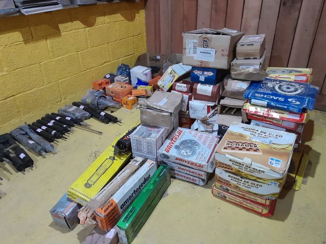 PEÇAS E ACESSÓRIOS AUTOMOTIVOS - Foto 4