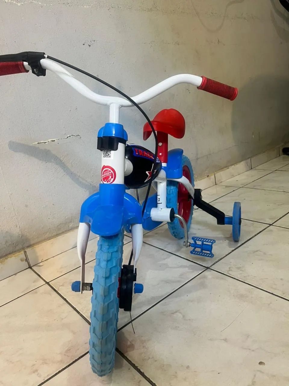 Bicicleta infantil aro 12 - Foto 3