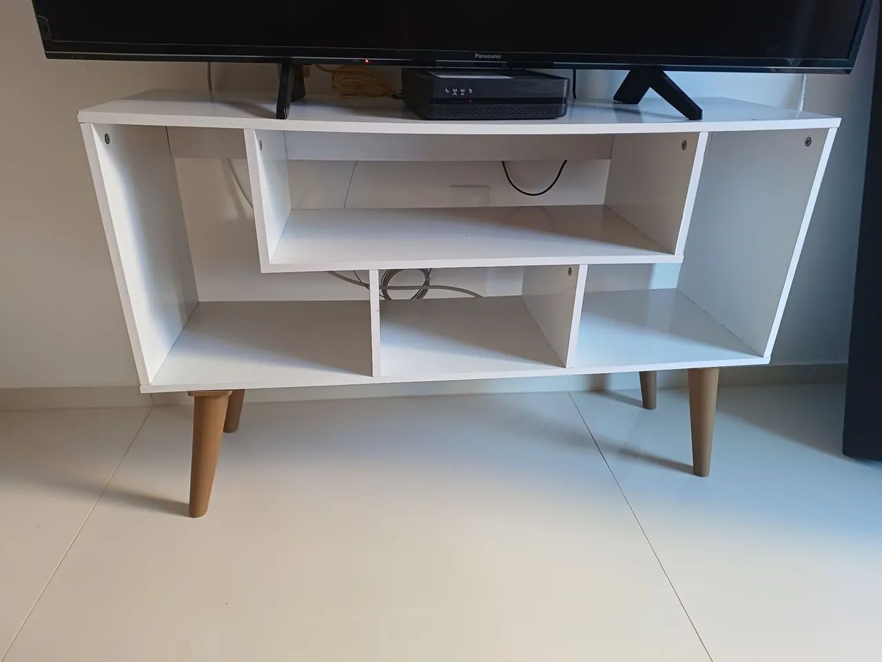 Cama box e rack de tv - Foto 2