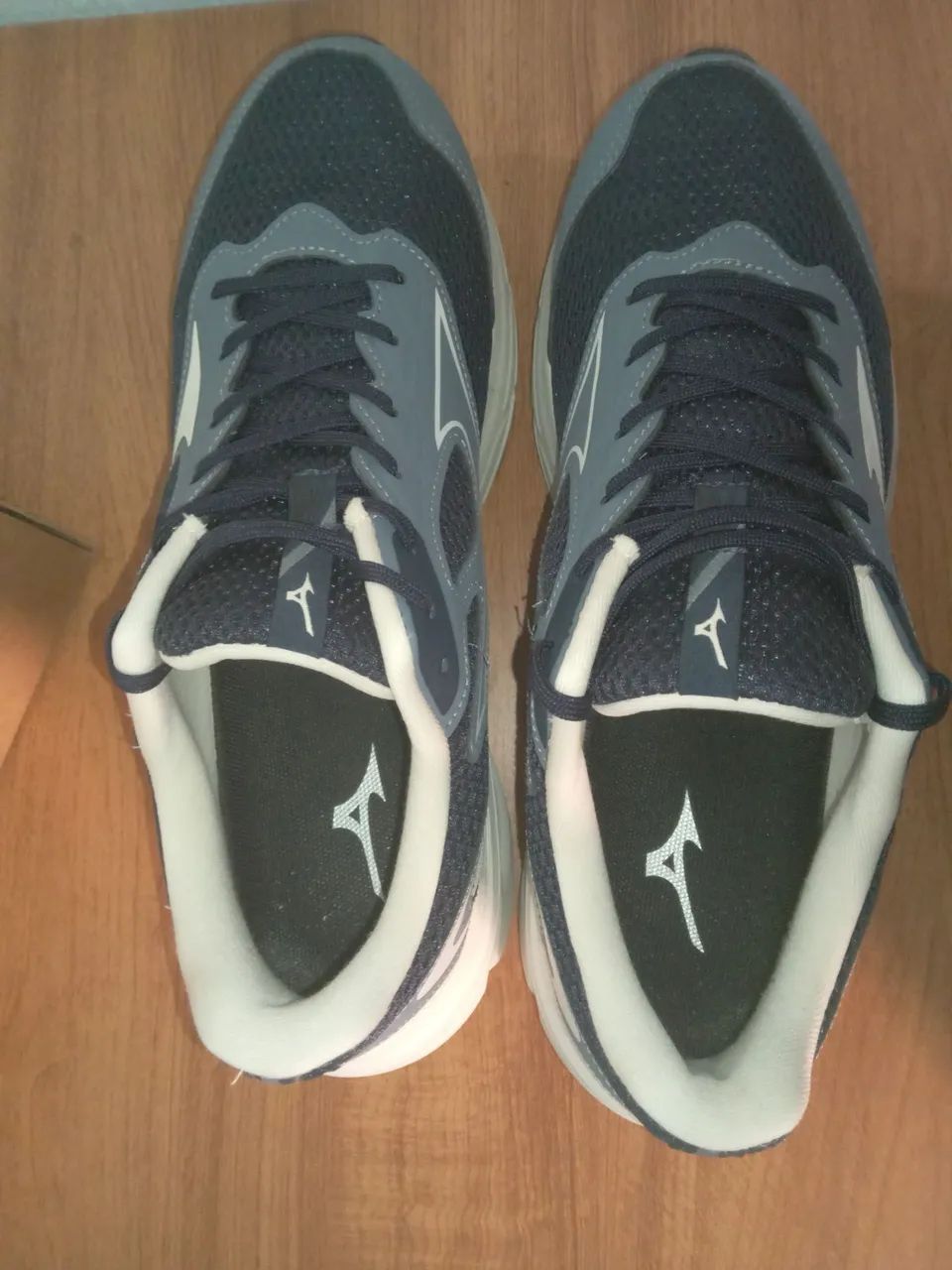 Mizuno novo original 41 - Calçados - Jardim Antonio Von Zuben