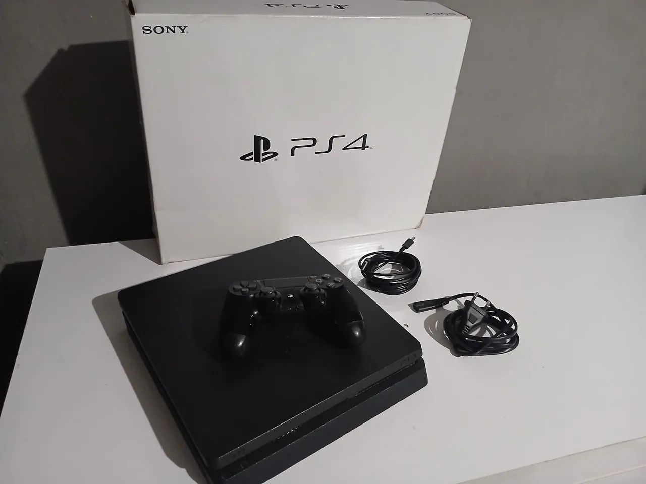 PS4 + CONTROLE COM E SEM JOGOS DIGITAIS - Foto 2