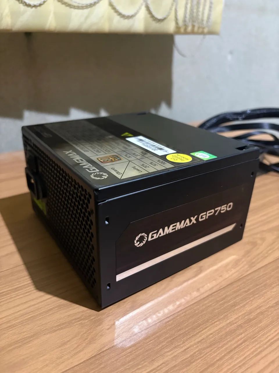 Fonte 750W Gamemax 80 Plus Bronze