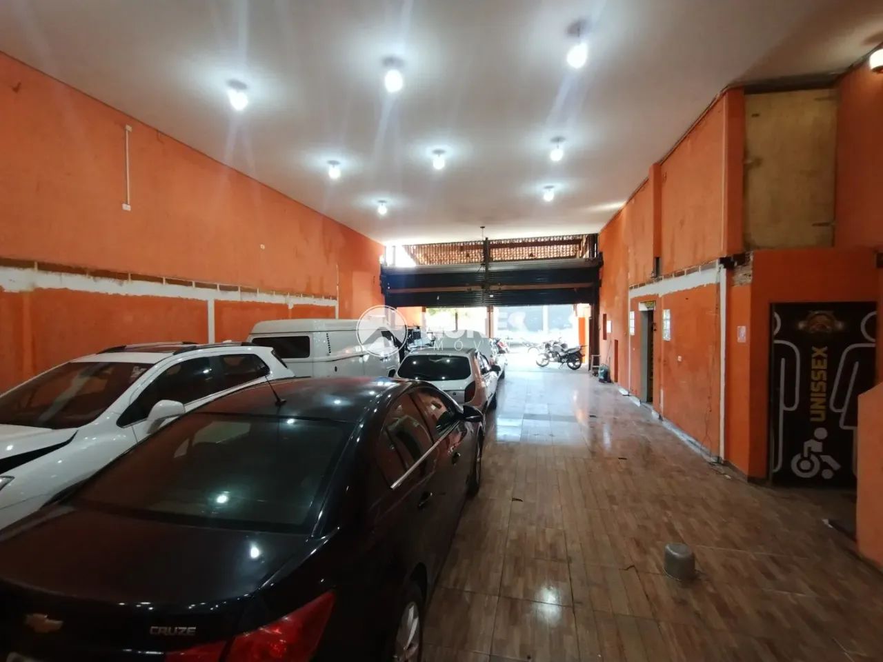 Ponto comercial com 280m², salão livre e versátil, ideal para restaurante - Foto 5