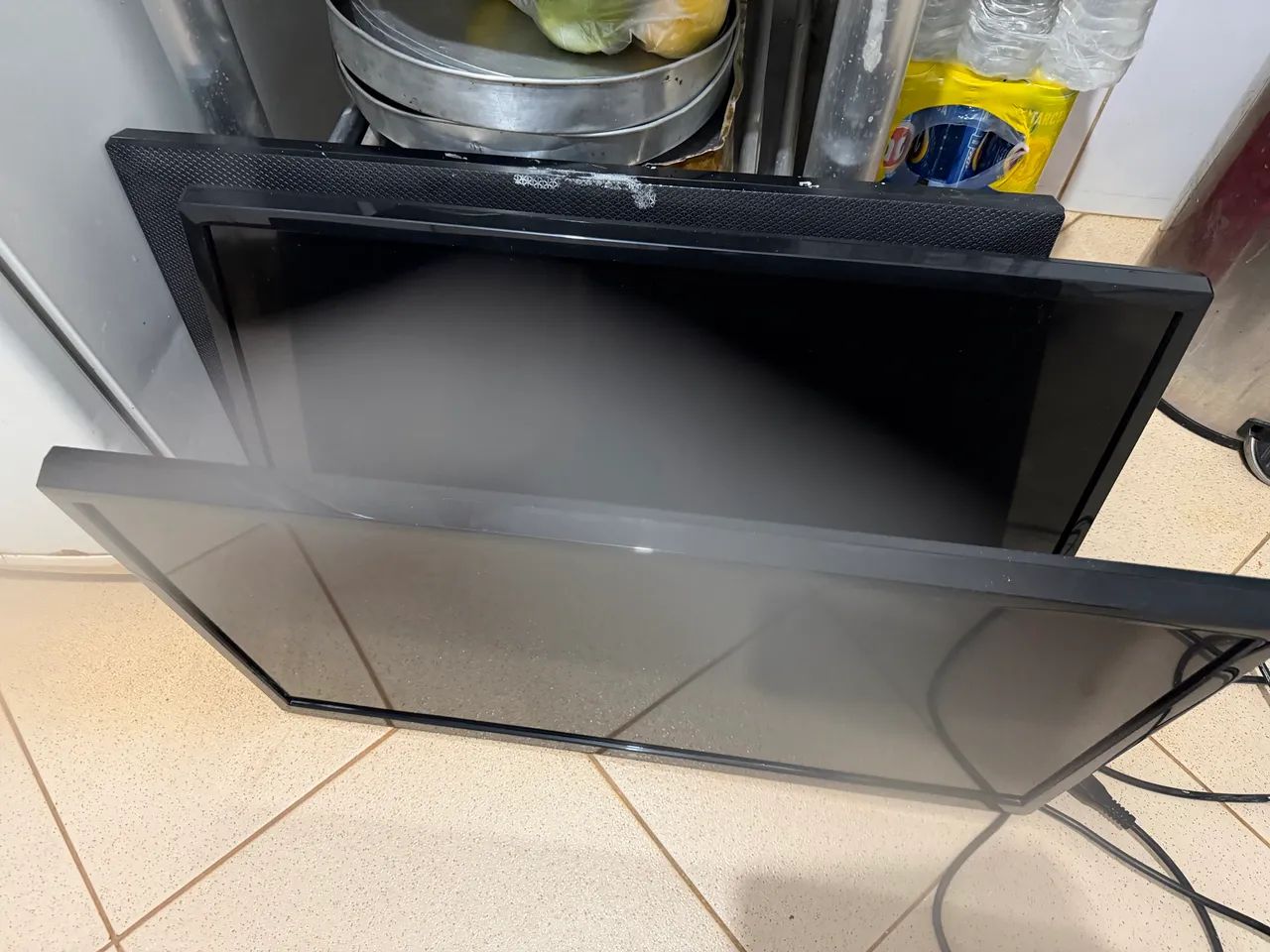 Vendo televisão 29 polegadas com conversor digital integrado  - Foto 2
