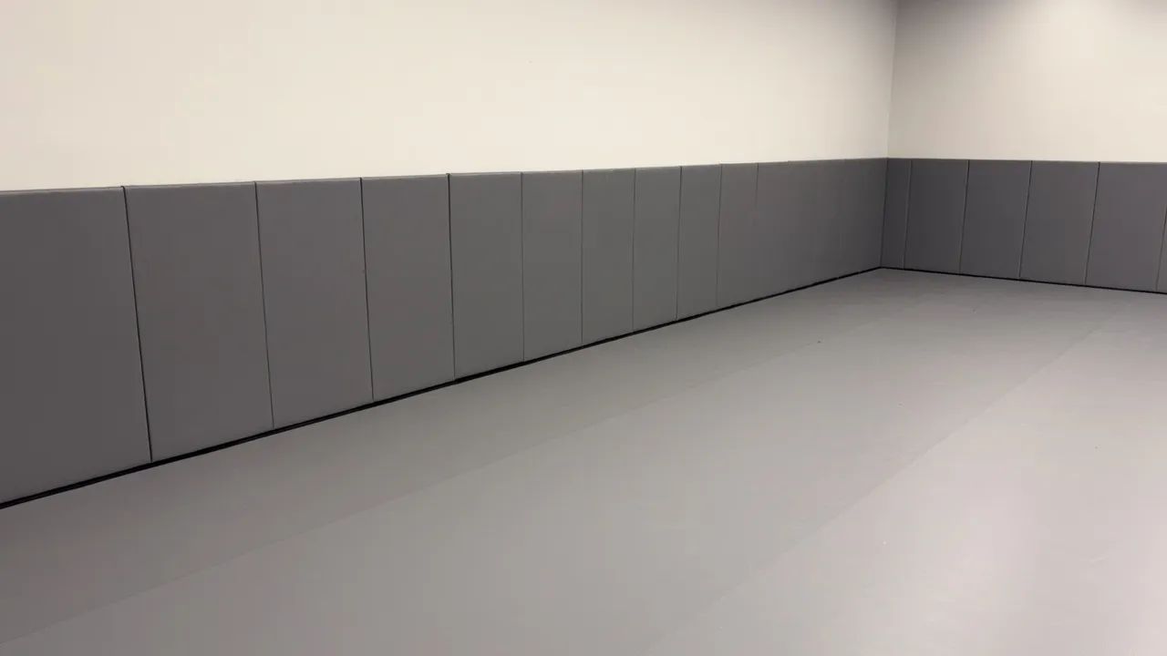 Piso Tatame com acabamento nas paredesR$ 15.000,00 - Foto 2