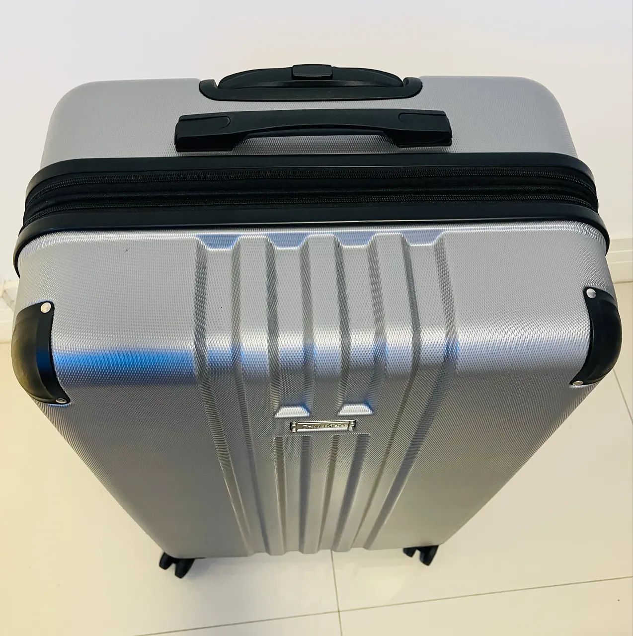 Mala Grande Viagem Calvin Klein 23kg Nova. Comprada nos EUA - Foto 2