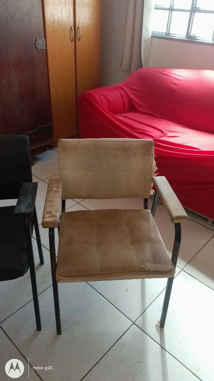 Cadeira de escritório forte usada - Foto 2