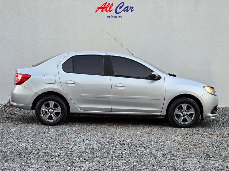 Renault Logan Expression Flex 1.6 16V 4P 2018 - Foto 3