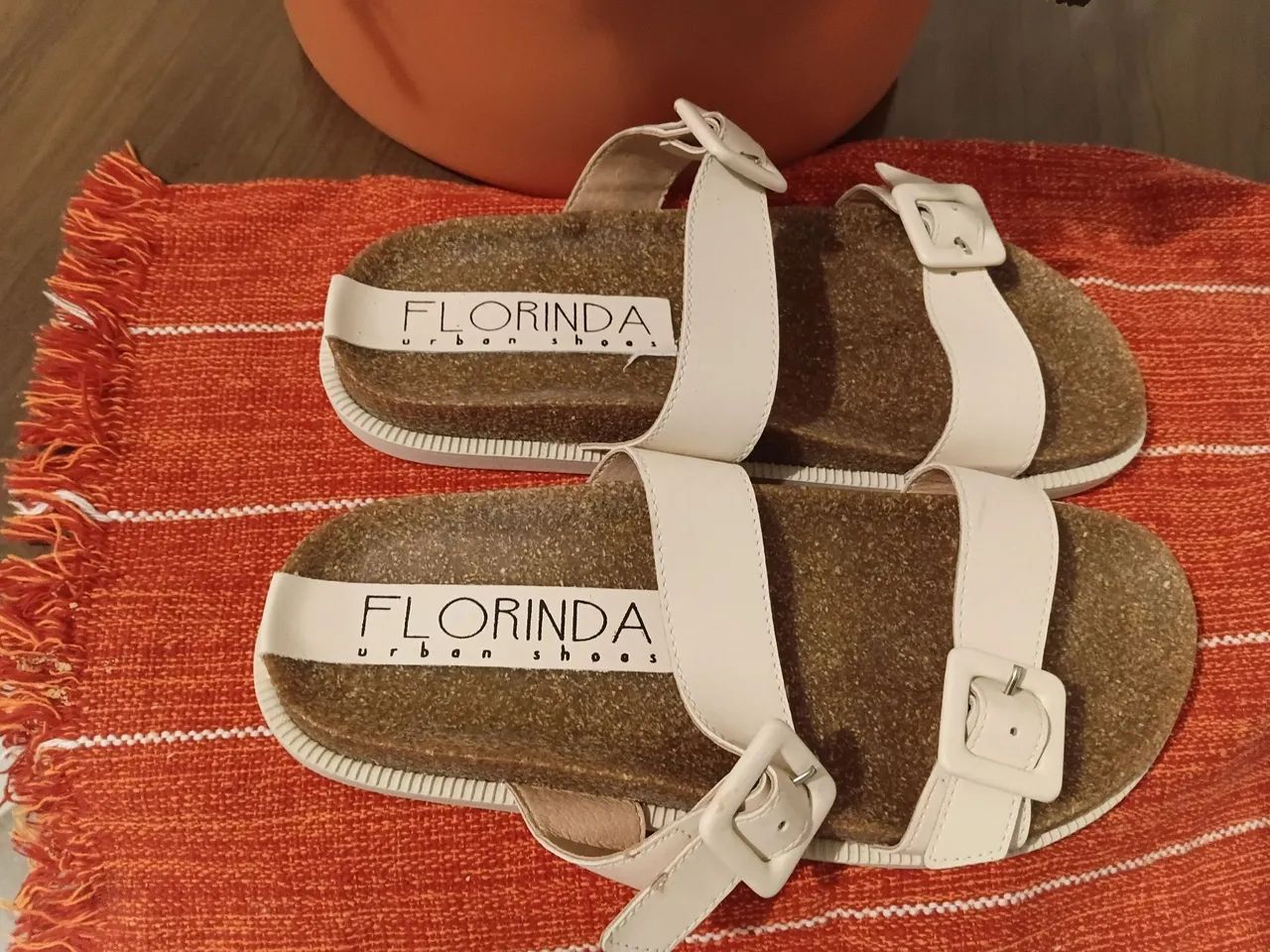 Rasteirinha tamanho 34 Marca Florinda