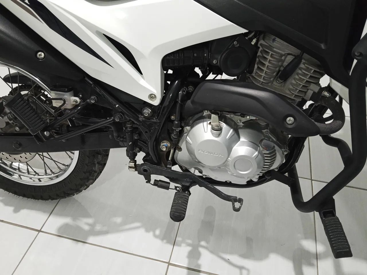 Moto nxr 160 2023 com apenas 1.900 Km  zerada. - Foto 5