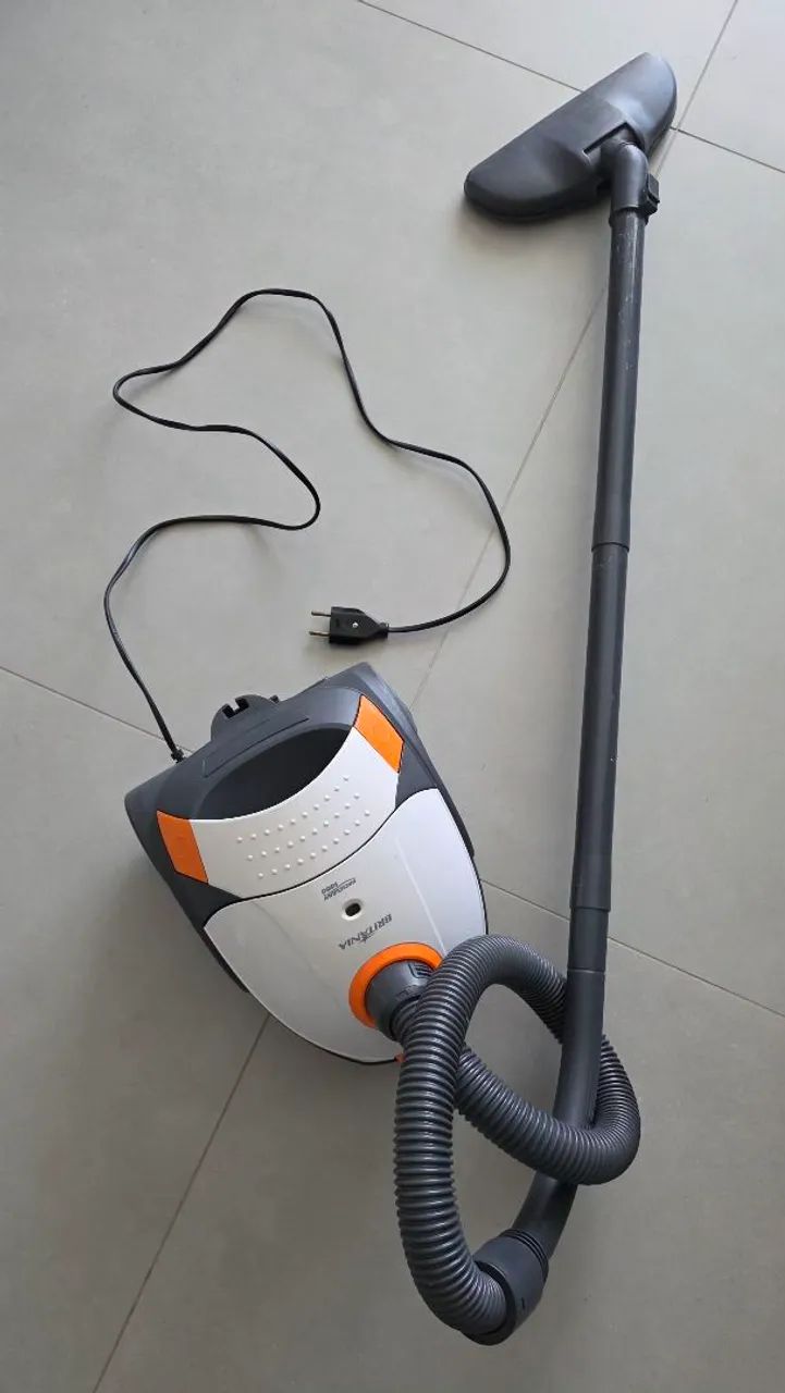 aspirador Britânia 