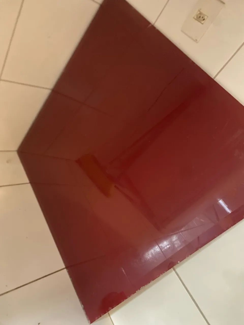 Mesa base de alumínio com tampo vídeo vermelho  - Foto 2