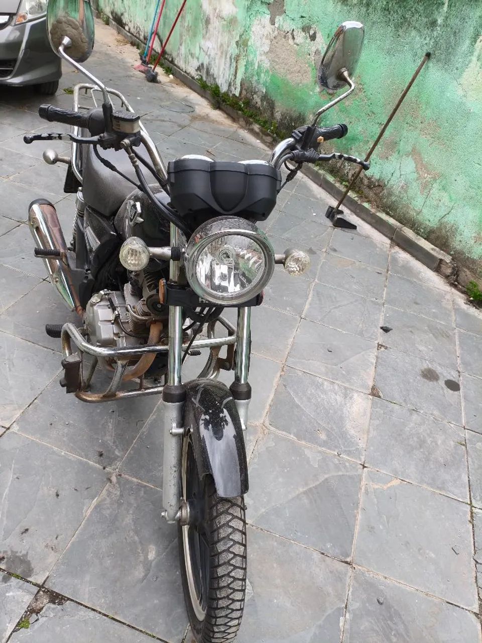 Chopper hold