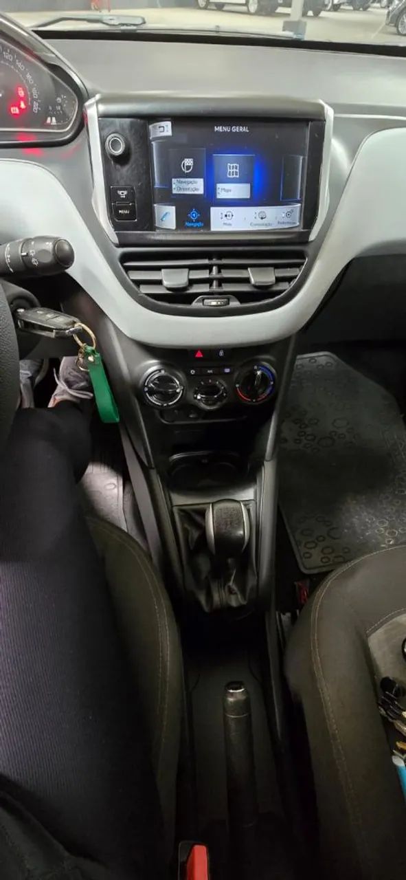 Peugeot 208 Active/active Pack 1.5 Flex 8V 5P 2014 - Foto 5