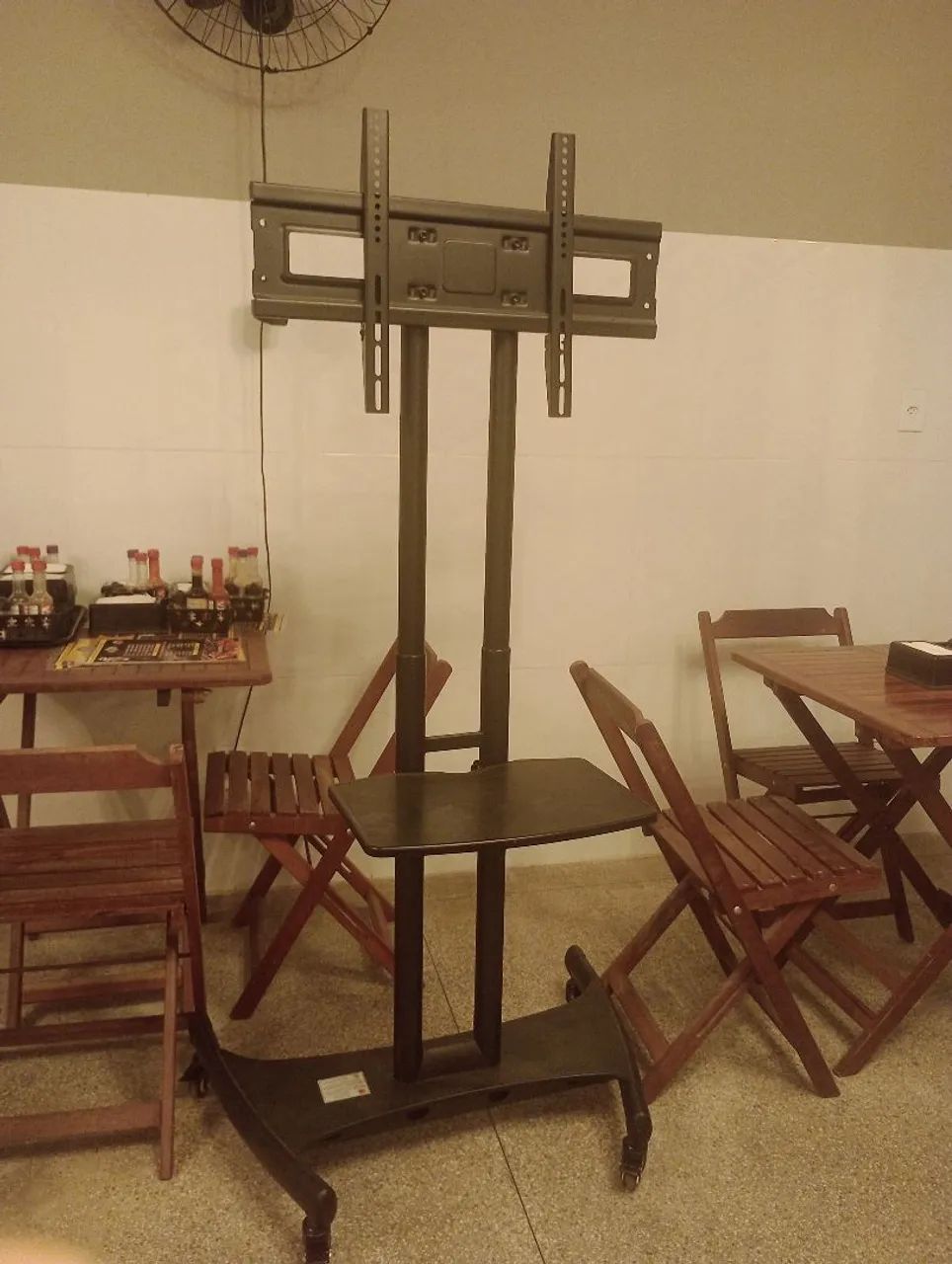 Pedestal 
