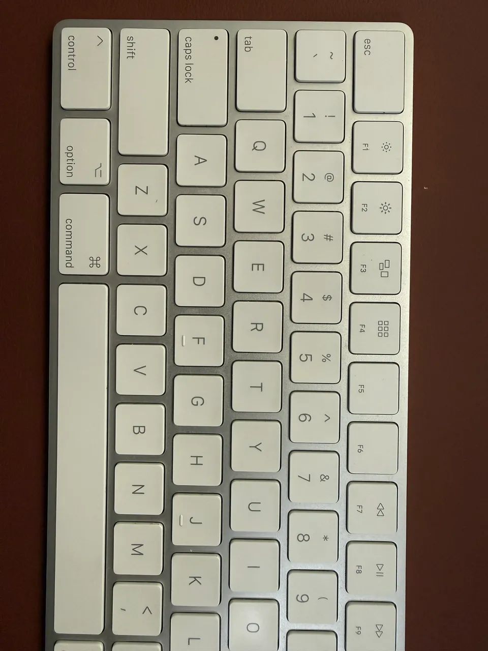 Teclado Apple Magic Keyboard com teclado numérico 