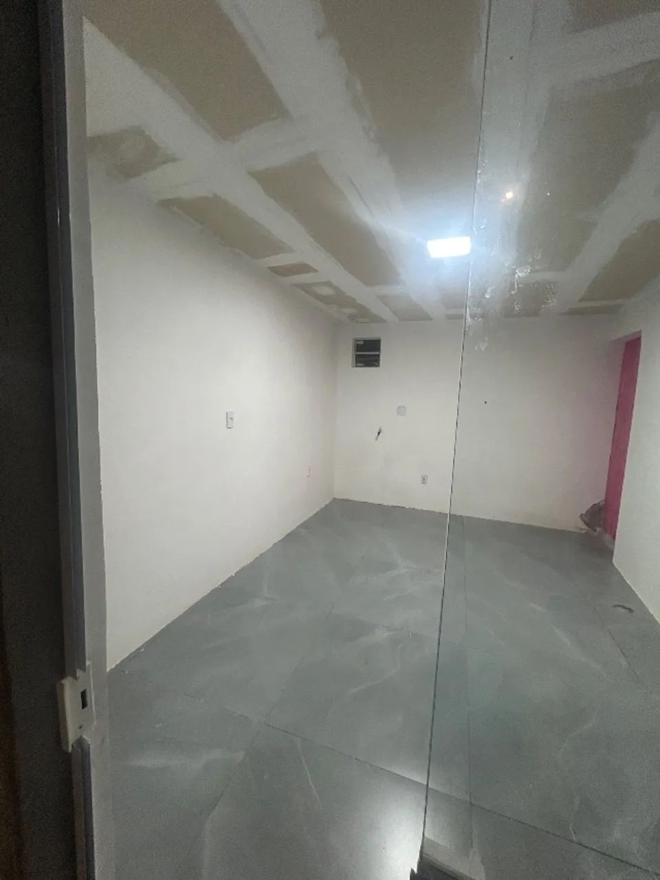 Aluga-se Ponto Comercial  - Foto 2