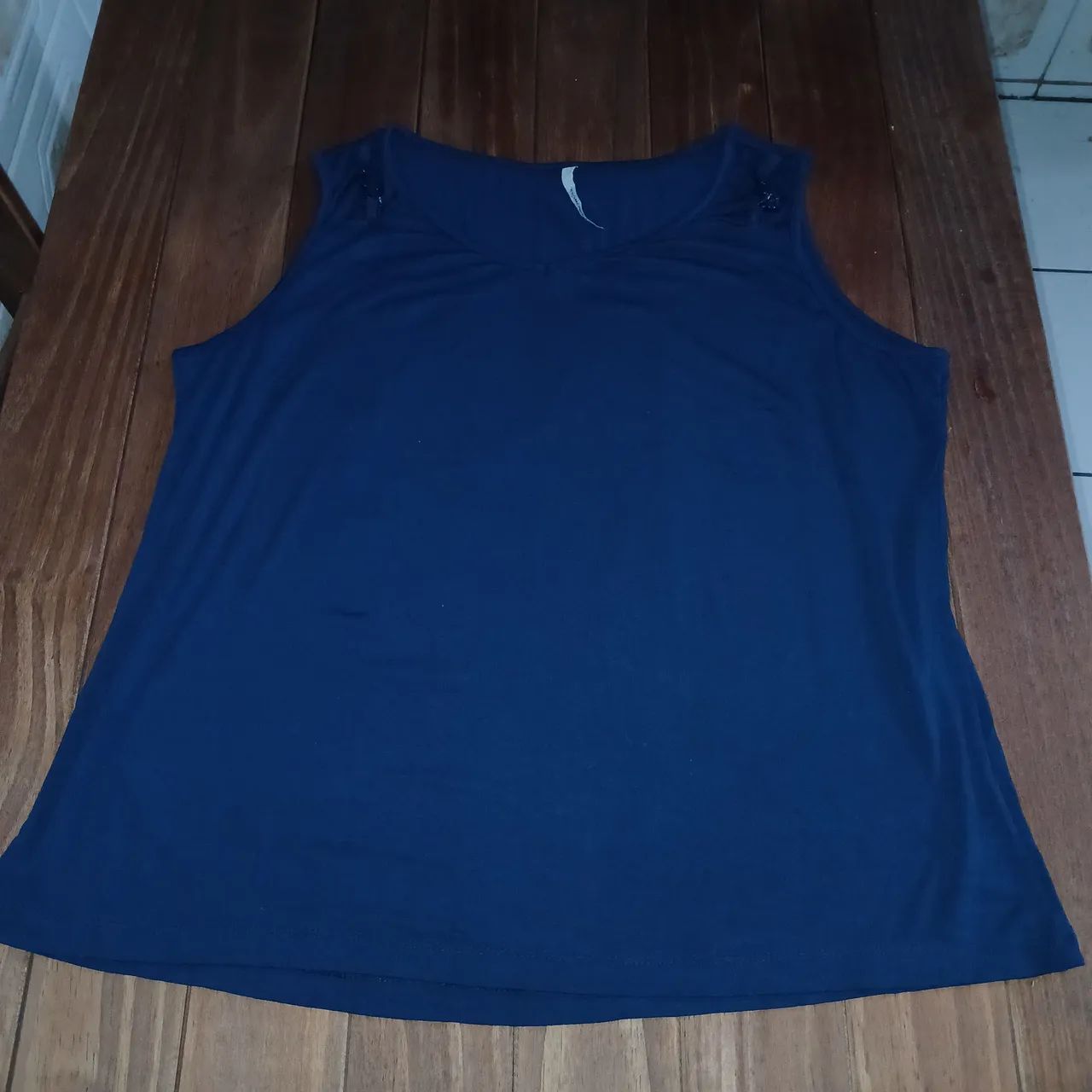 Camiseta regata azul escuro