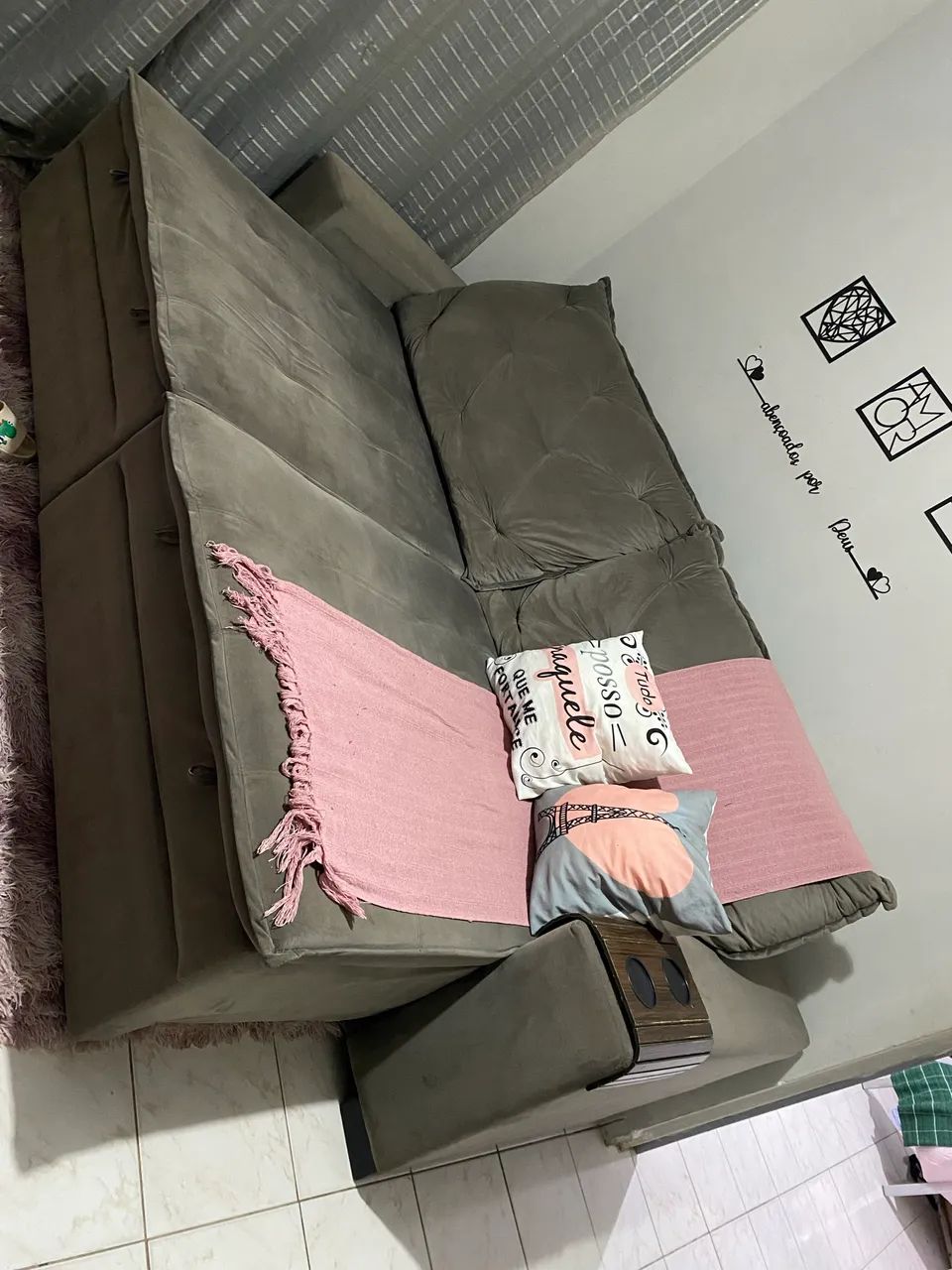 Lindo sofá retrátil e reclinável 2,50 mt ótimo estado - Foto 3