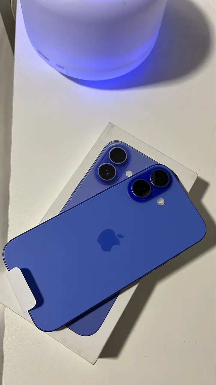 iPhone 16 - AZUL - Foto 3