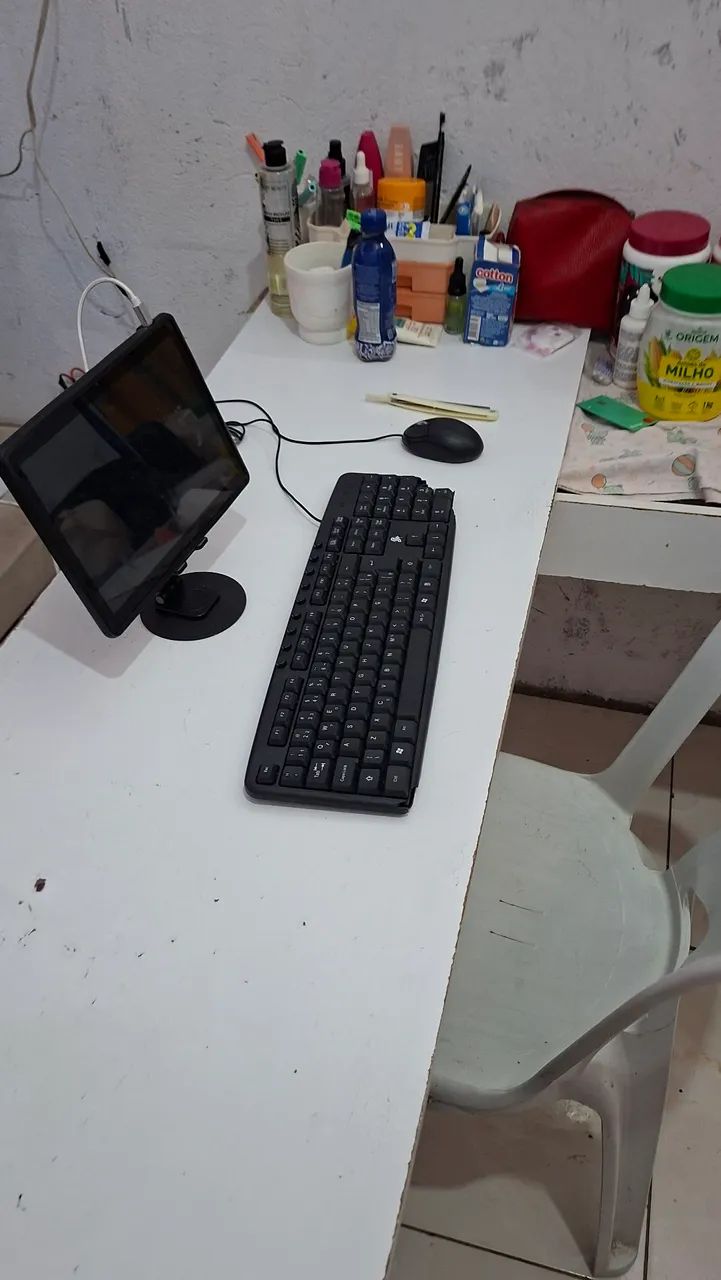 Escrivaninha L com penteadeira 65569179813889122