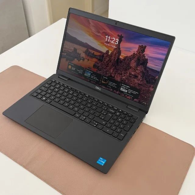 Notebook Dell Latitude 3520, i5, 11ªth, SSD 256GB e 8GB de RAM