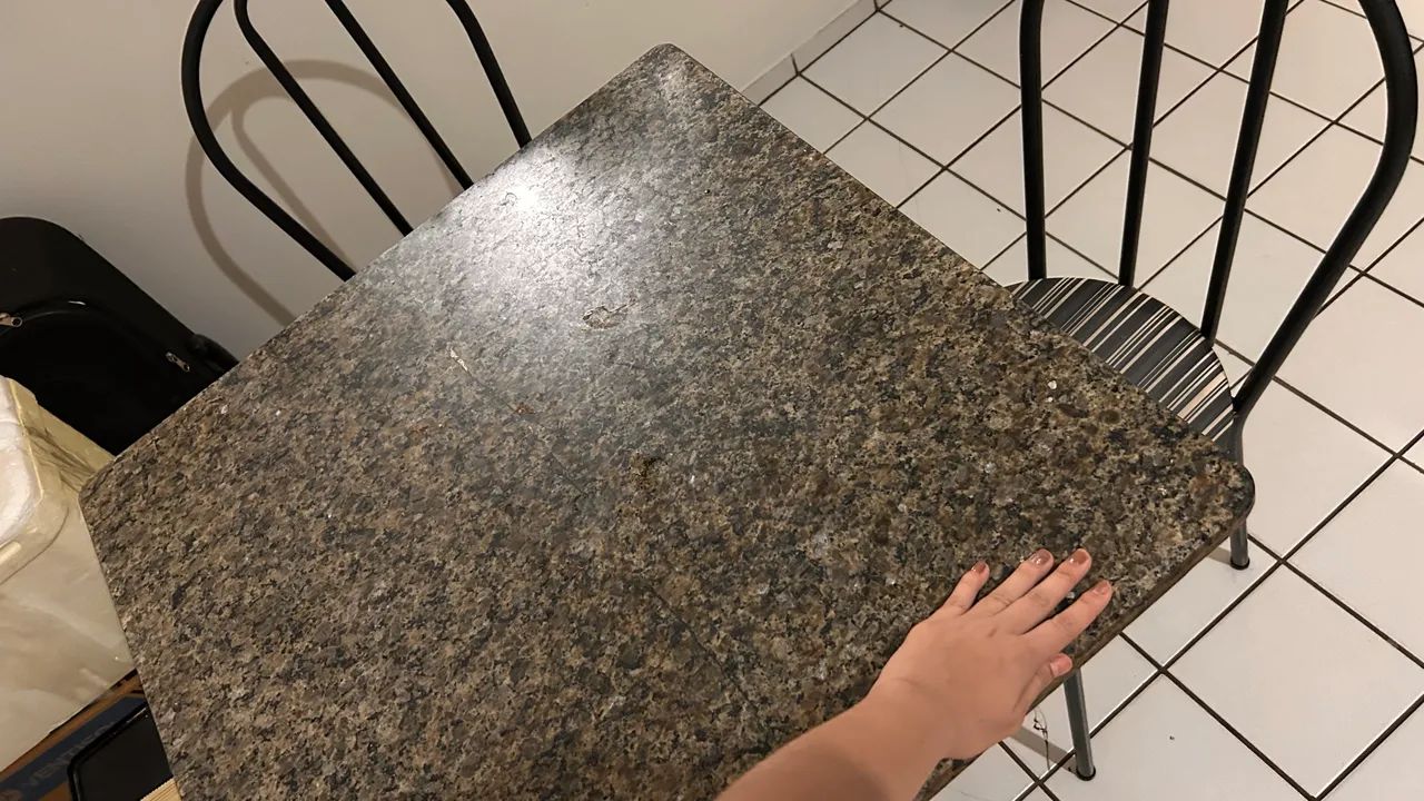 Mesa de Cozinha Tampo Granito com Cadeiras - Foto 4