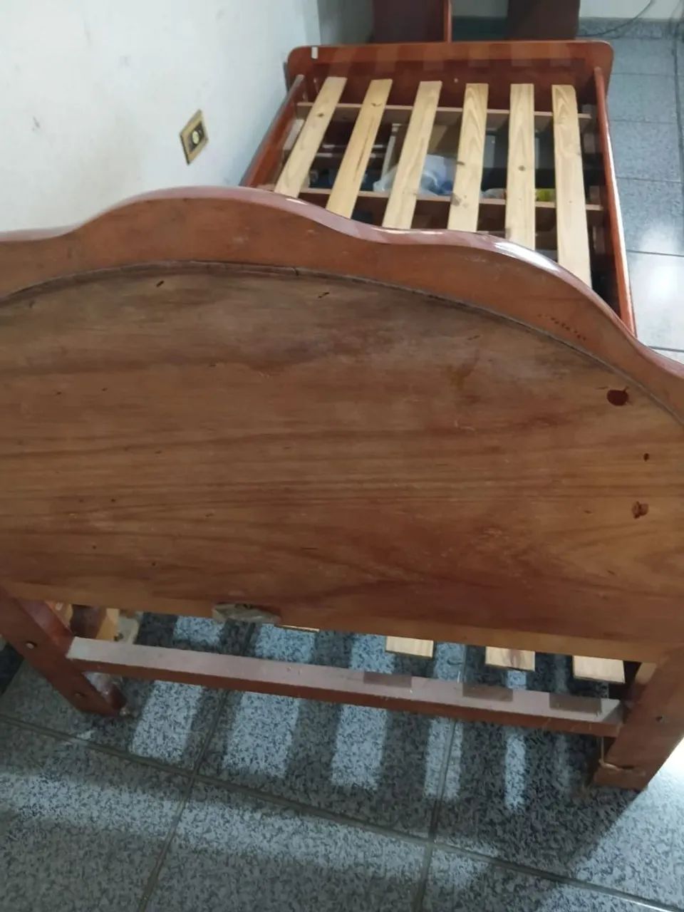Cama de solteiro em ótimo estado (usada) - Foto 2