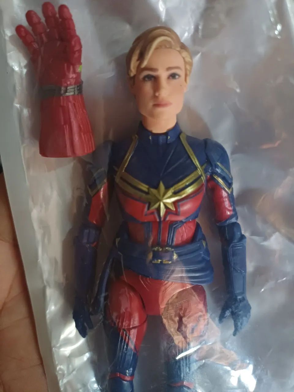 Capitã marvel legends usado  - Foto 3