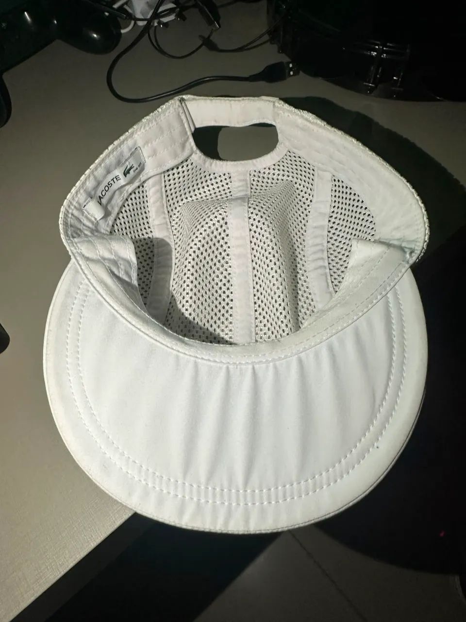 Boné Lacoste five panel branco (REDINHA) - Foto 2