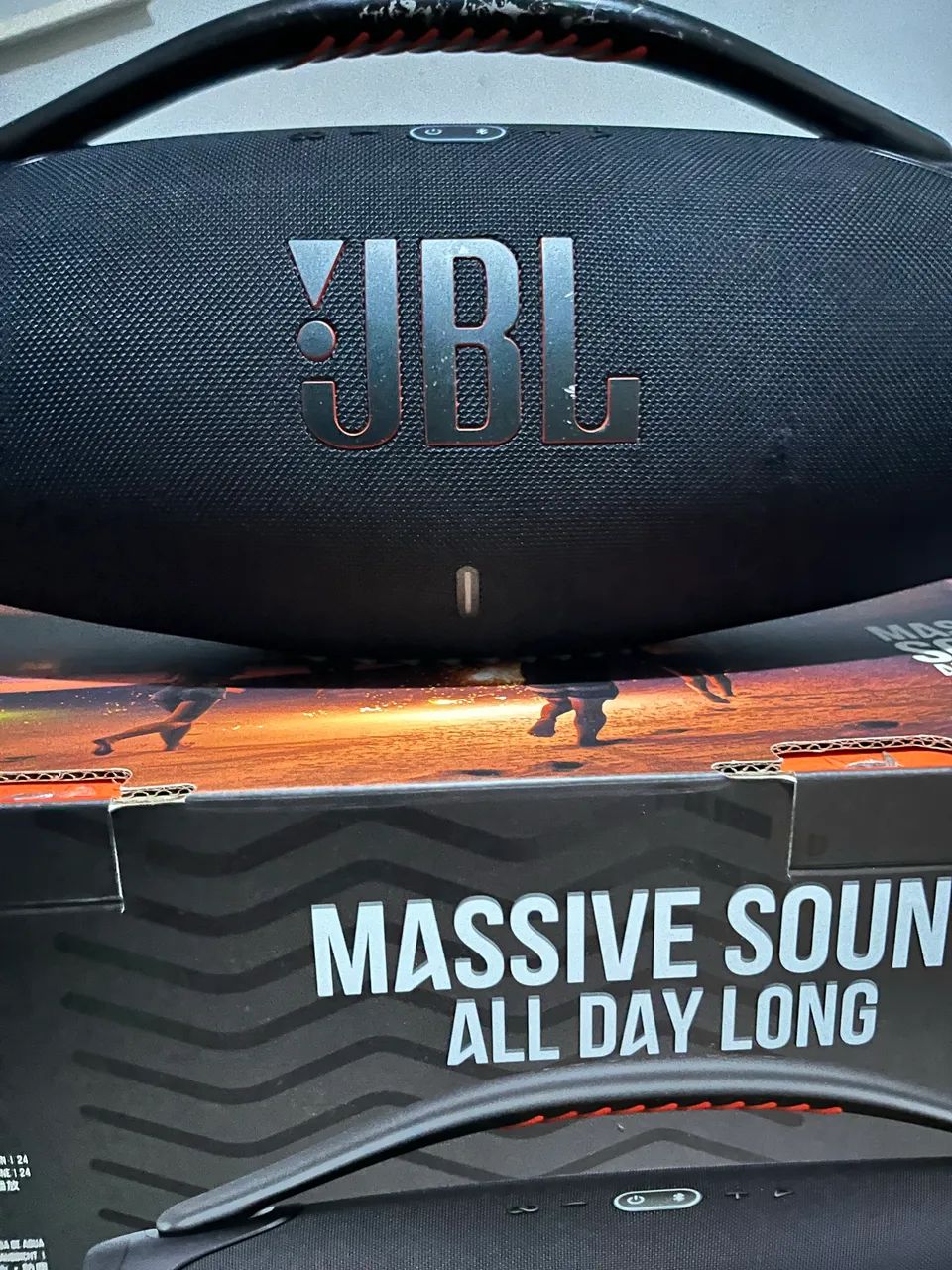 JBL bombox 3
