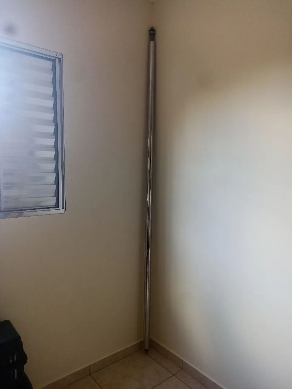 Barra de pole dance giratória 