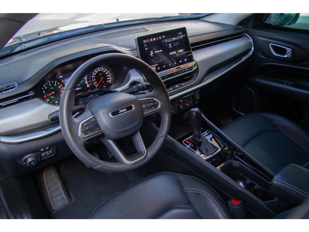Jeep Compass LONG. T270 1.3 TB 4x2 Flex Aut., foto 6 de 16