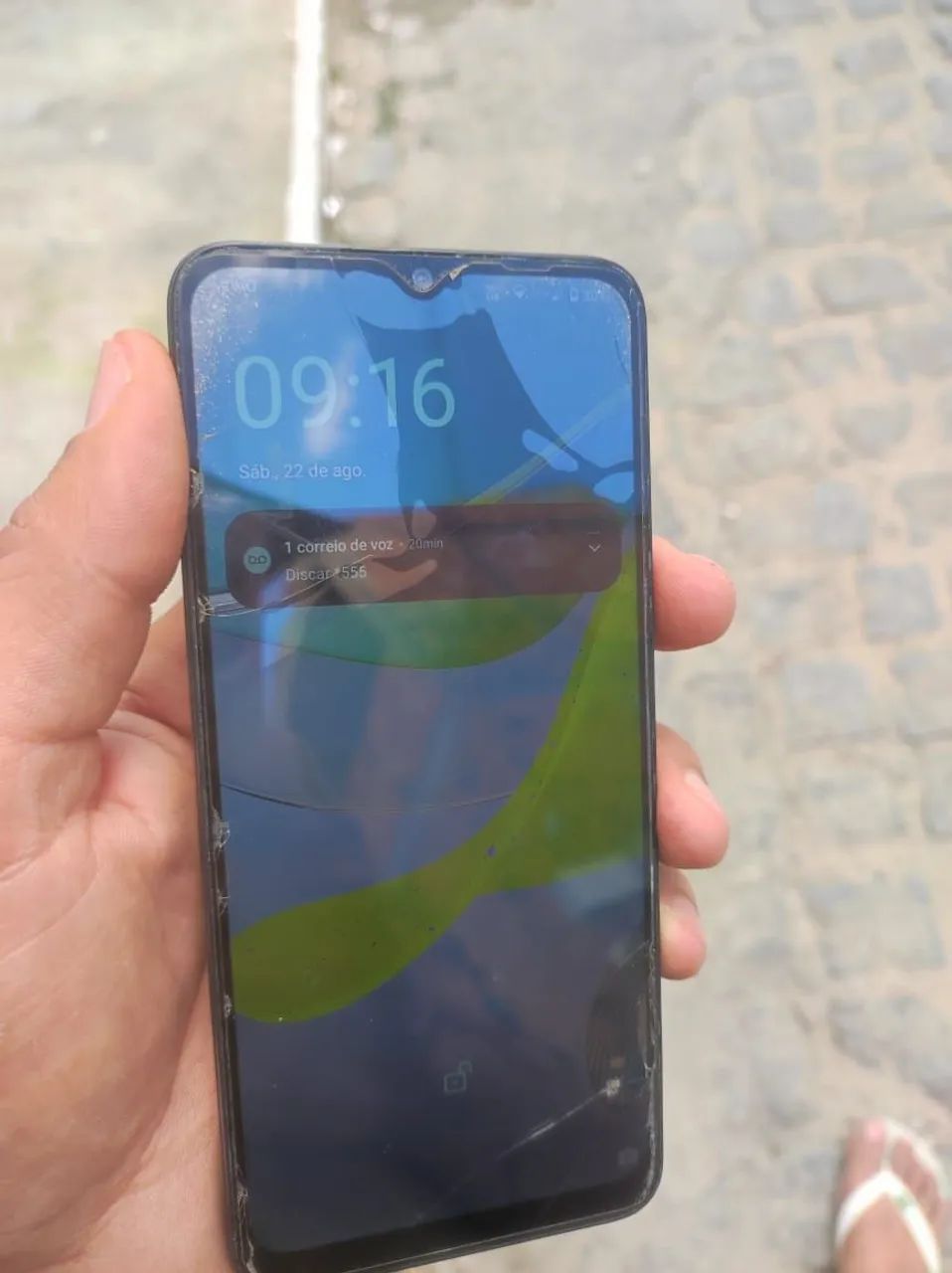 Vendo Celular Moto E13 , 64 GB - Foto 3