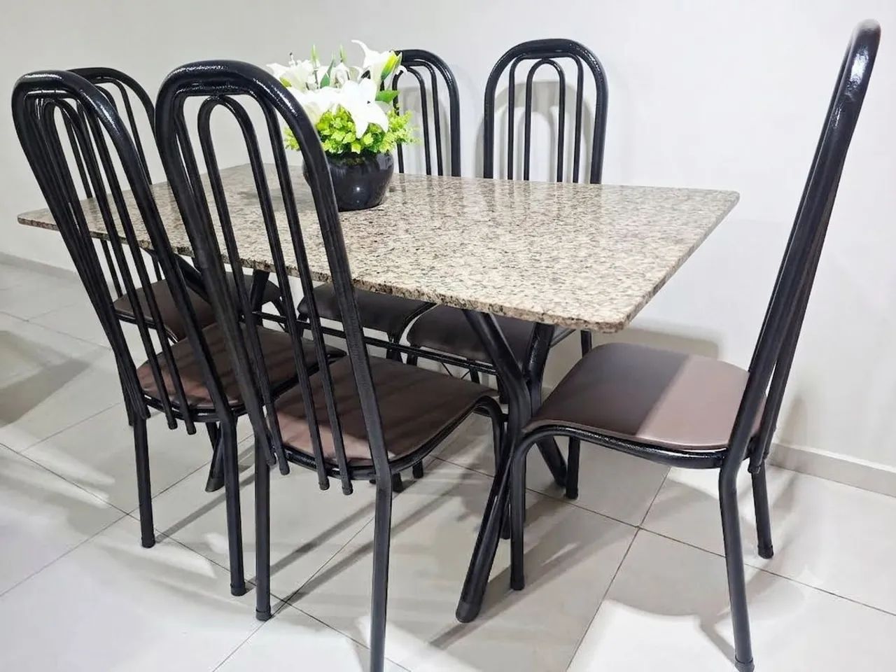 Mesa Novinha Entrego 