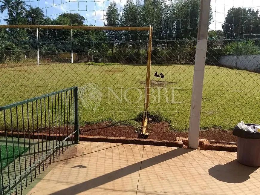 Terreno próximo associação da AABB com 3.453 m² - Foto 4