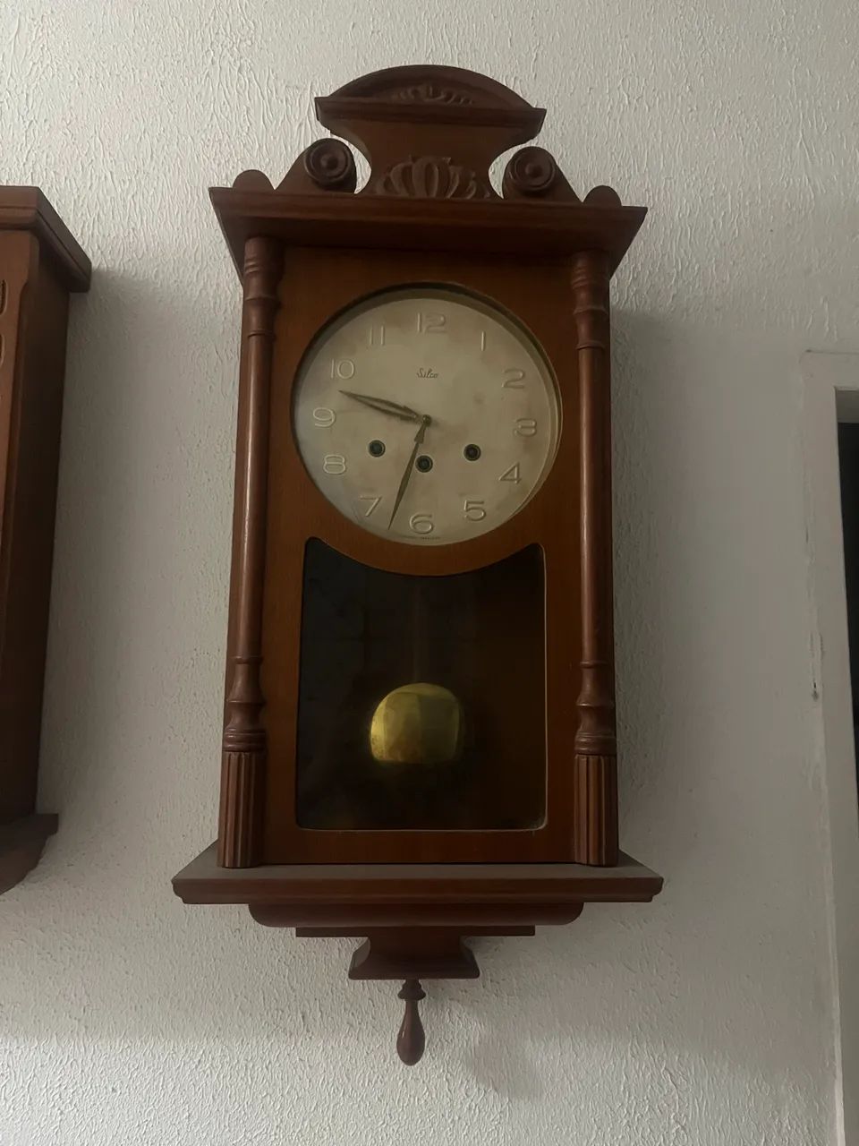 Relógio de Parede Antigo Silco - Clássico com Pêndulo em Madeira